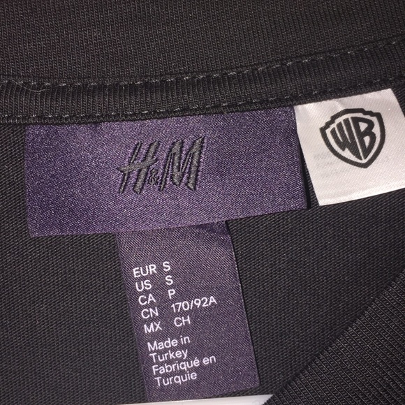 H&M  Graphic Tee - Picture 4 of 4